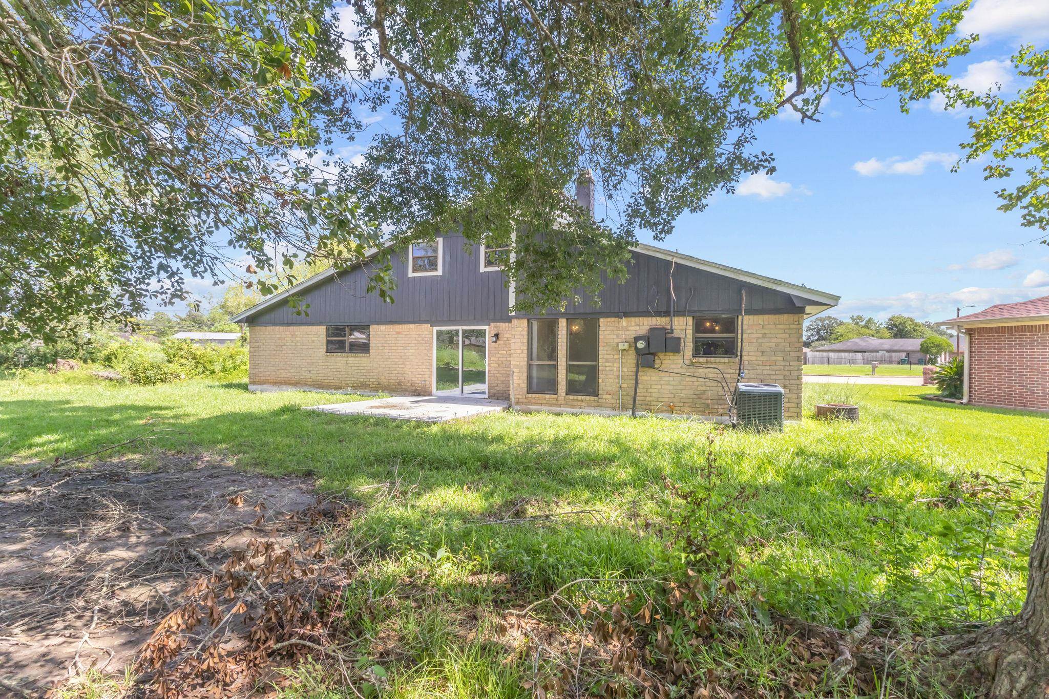 5935 Falcon Lane Beaumont, TX 77708 - Photo 29 of 31 Gallery Image 29