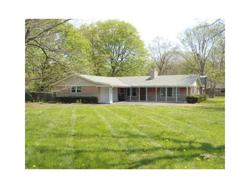 909 South Post Road Indianapolis, IN 46239 - Photo 1 of 15 Gallery Image 1