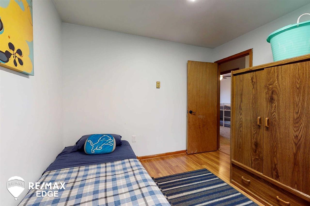 4720 Davison Road Lapeer, MI 48446 - Photo 23 of 34