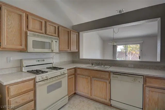 $1,795 | 2009 Joy View Lane, Henderson, NV 89012