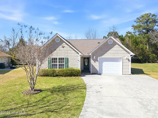 $380,000 | 111 Bay Tree Circle, Hampstead, NC 28443