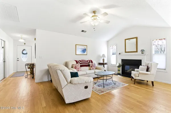 $380,000 | 111 Bay Tree Circle, Hampstead, NC 28443