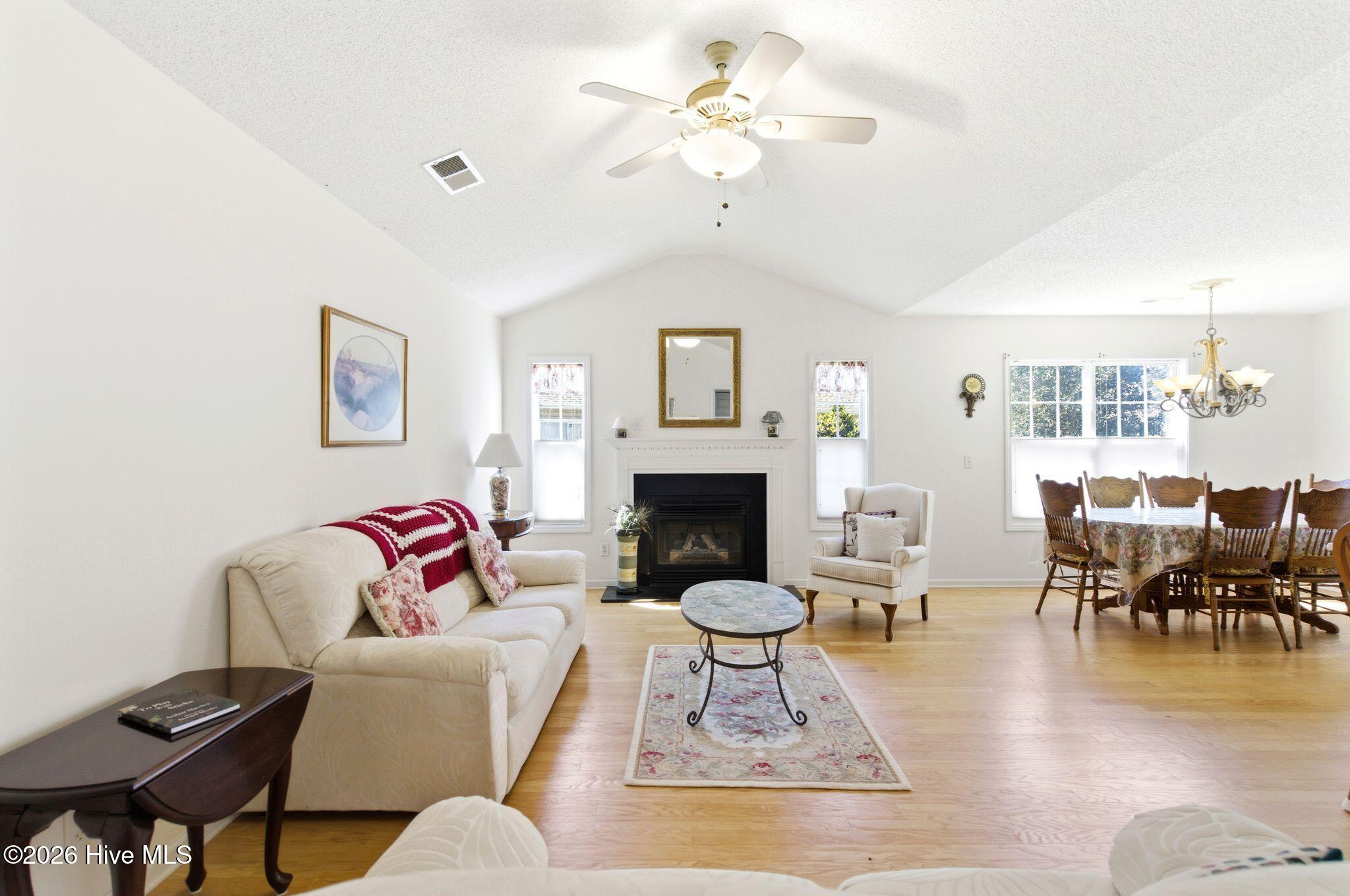 111 Bay Tree Circle Hampstead, NC 28443 - Photo 14 of 48 14_DSC08303