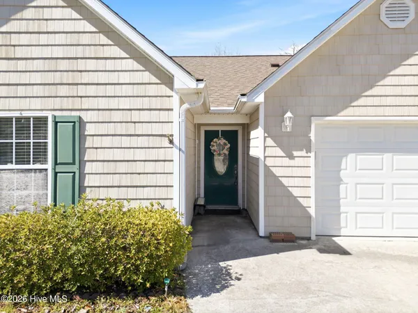 $380,000 | 111 Bay Tree Circle, Hampstead, NC 28443