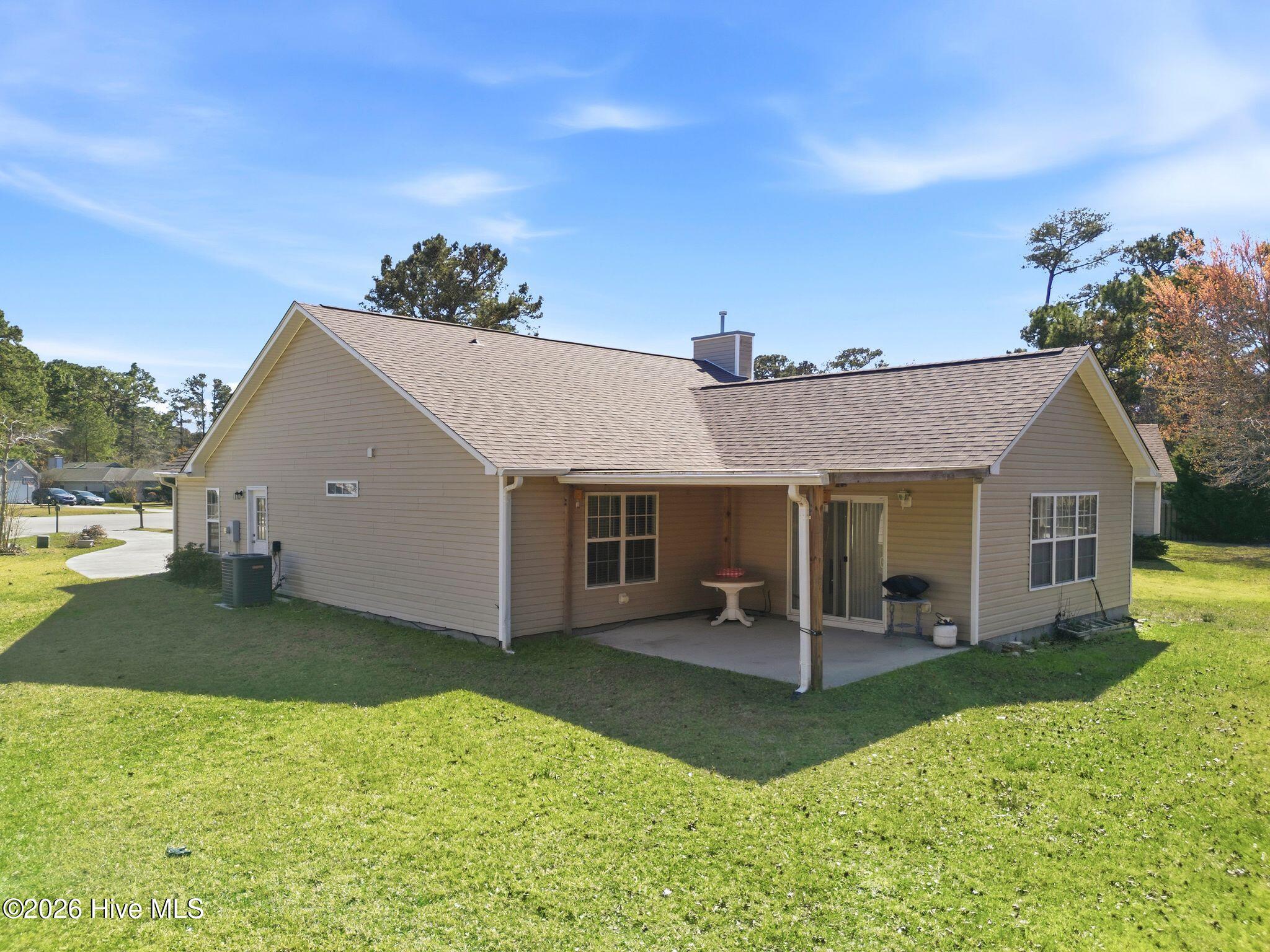 111 Bay Tree Circle Hampstead, NC 28443 - Photo 45 of 48 45_DJI_0142