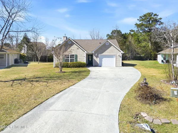 $380,000 | 111 Bay Tree Circle, Hampstead, NC 28443