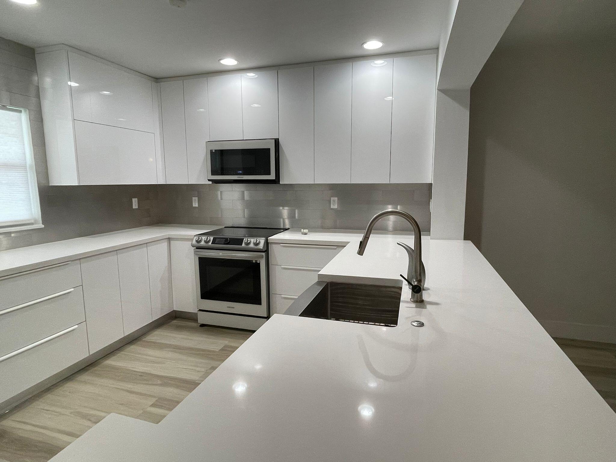 250 Northeast 20th Street, Unit 2100 Boca Raton, FL 33431 - Photo 28 of 49 250 30
