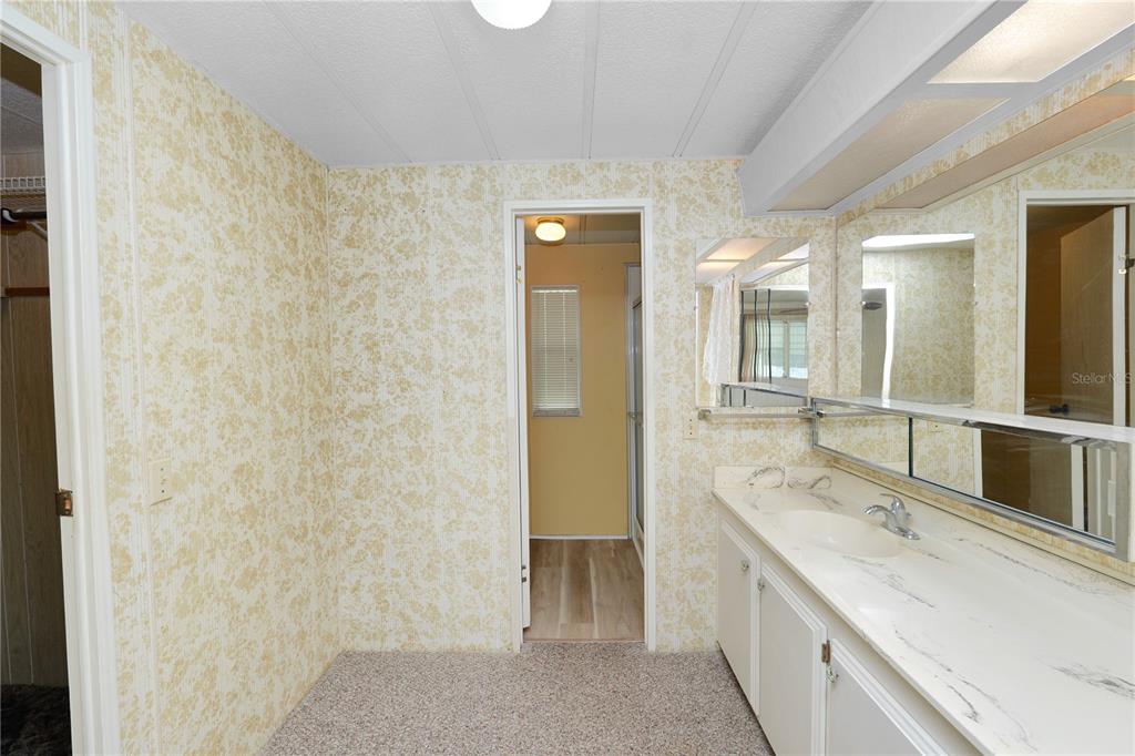 1610 Reynolds Road, Unit 4 Lakeland, FL 33801 - Photo 19 of 42