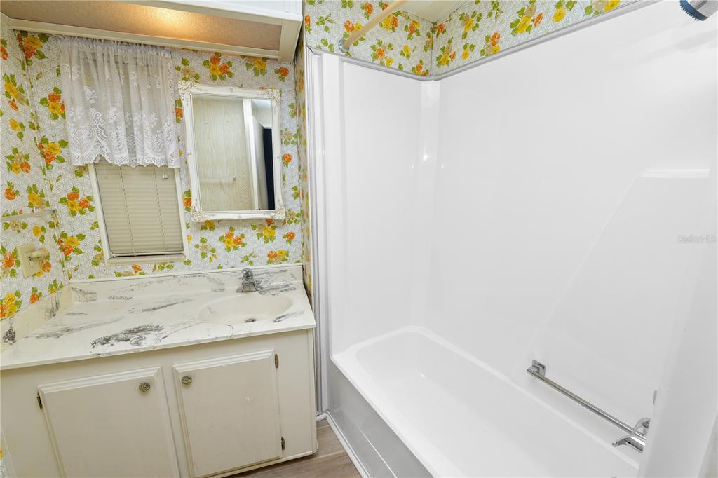 1610 Reynolds Road, Unit 4 Lakeland, FL 33801 - Photo 31 of 42