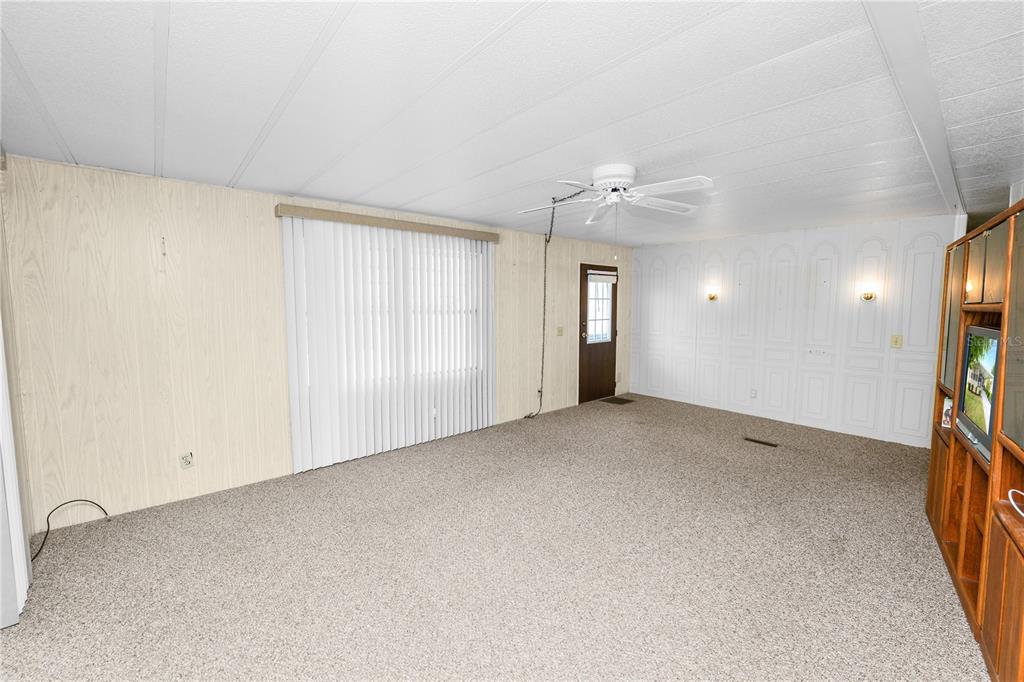 1610 Reynolds Road, Unit 4 Lakeland, FL 33801 - Photo 7 of 42