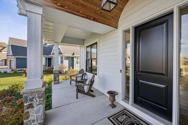$1,850,000 | 5960 Prestwick Court, Excelsior, MN 55331