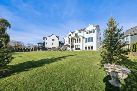$1,850,000 | 5960 Prestwick Court, Excelsior, MN 55331