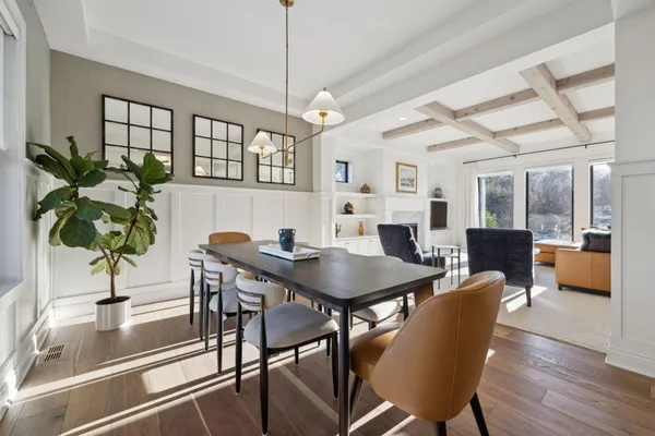 $1,850,000 | 5960 Prestwick Court, Excelsior, MN 55331