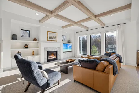 $1,850,000 | 5960 Prestwick Court, Excelsior, MN 55331