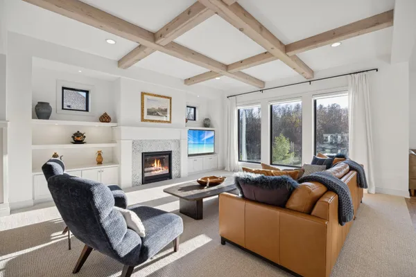 $1,850,000 | 5960 Prestwick Court, Excelsior, MN 55331