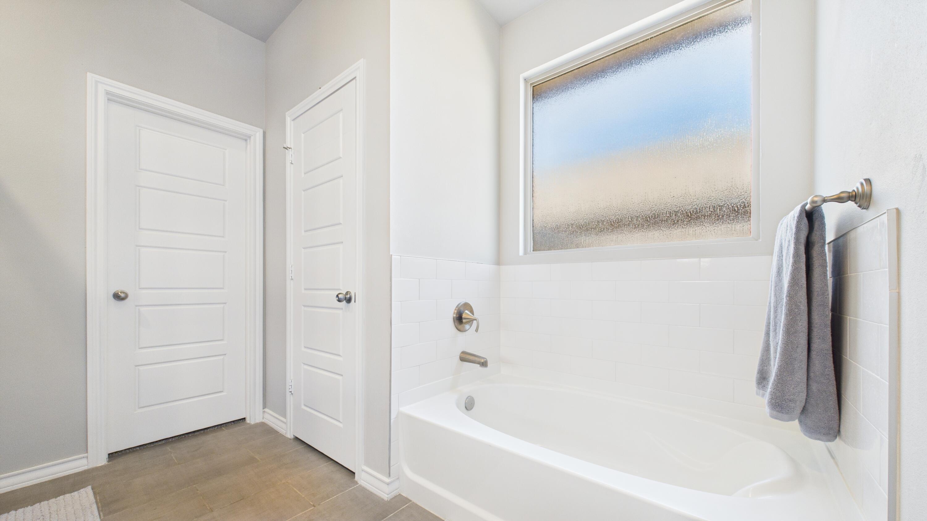 7608 60th Street Lubbock, TX 79407 - Photo 20 of 32 CAM03710G0-PR0103-STILL059