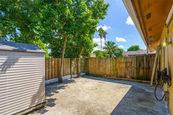 $2,700 | 6713 Northwest 188th Terrace, Unit 6713, Hialeah, FL 33015