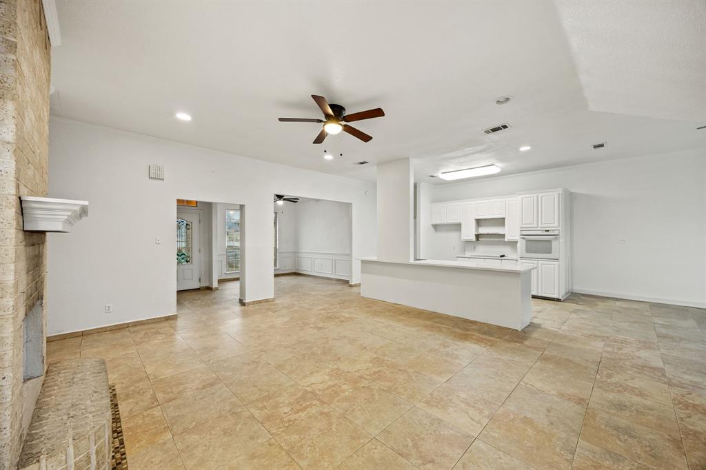 2933 Alliance Trail Haslet, TX 76052 - Photo 7 of 37