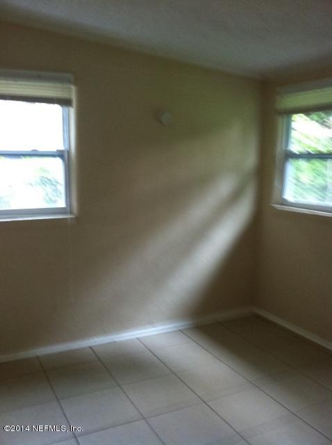 1758 Cortez Road Jacksonville, FL 32246 - Photo 6 of 15 SECOND BEDROOM
