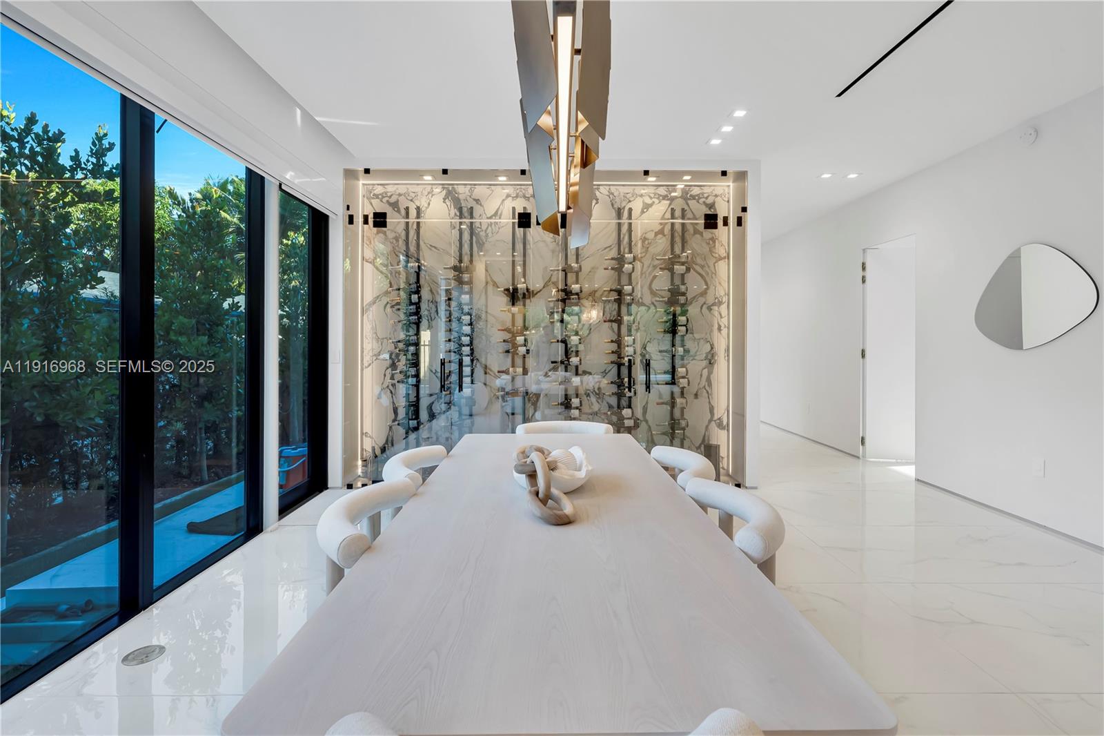 34 Southwest 26th Road Miami, FL 33129 - Photo 20 of 68