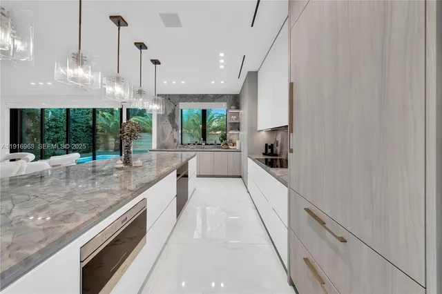 $15,500 | 34 Southwest 26th Road, Miami, FL 33129