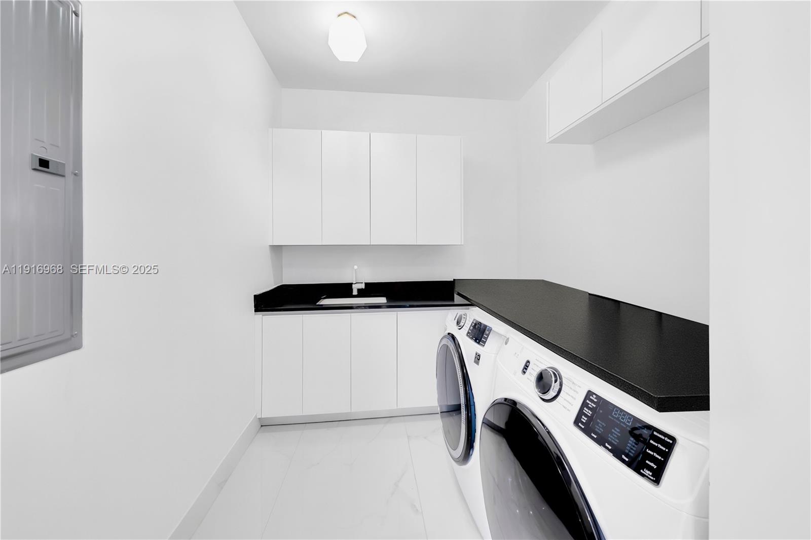 34 Southwest 26th Road Miami, FL 33129 - Photo 53 of 68