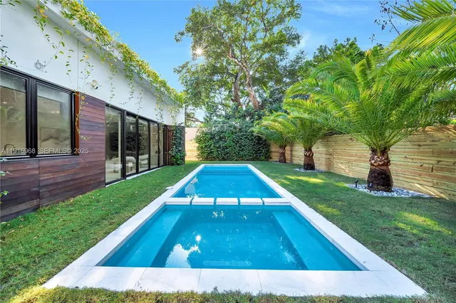 $15,500 | 34 Southwest 26th Road, Miami, FL 33129