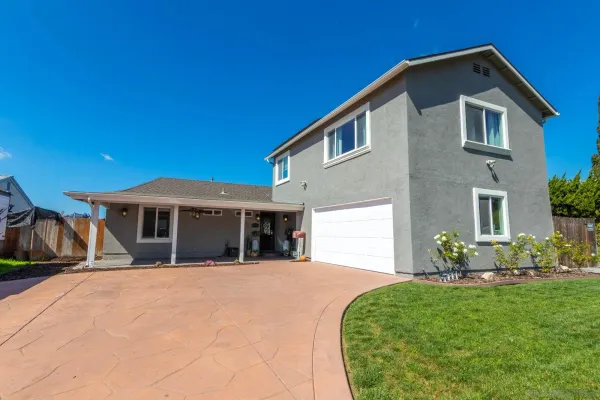 $995,000 | 9722 Roe Drive, Santee, CA 92071