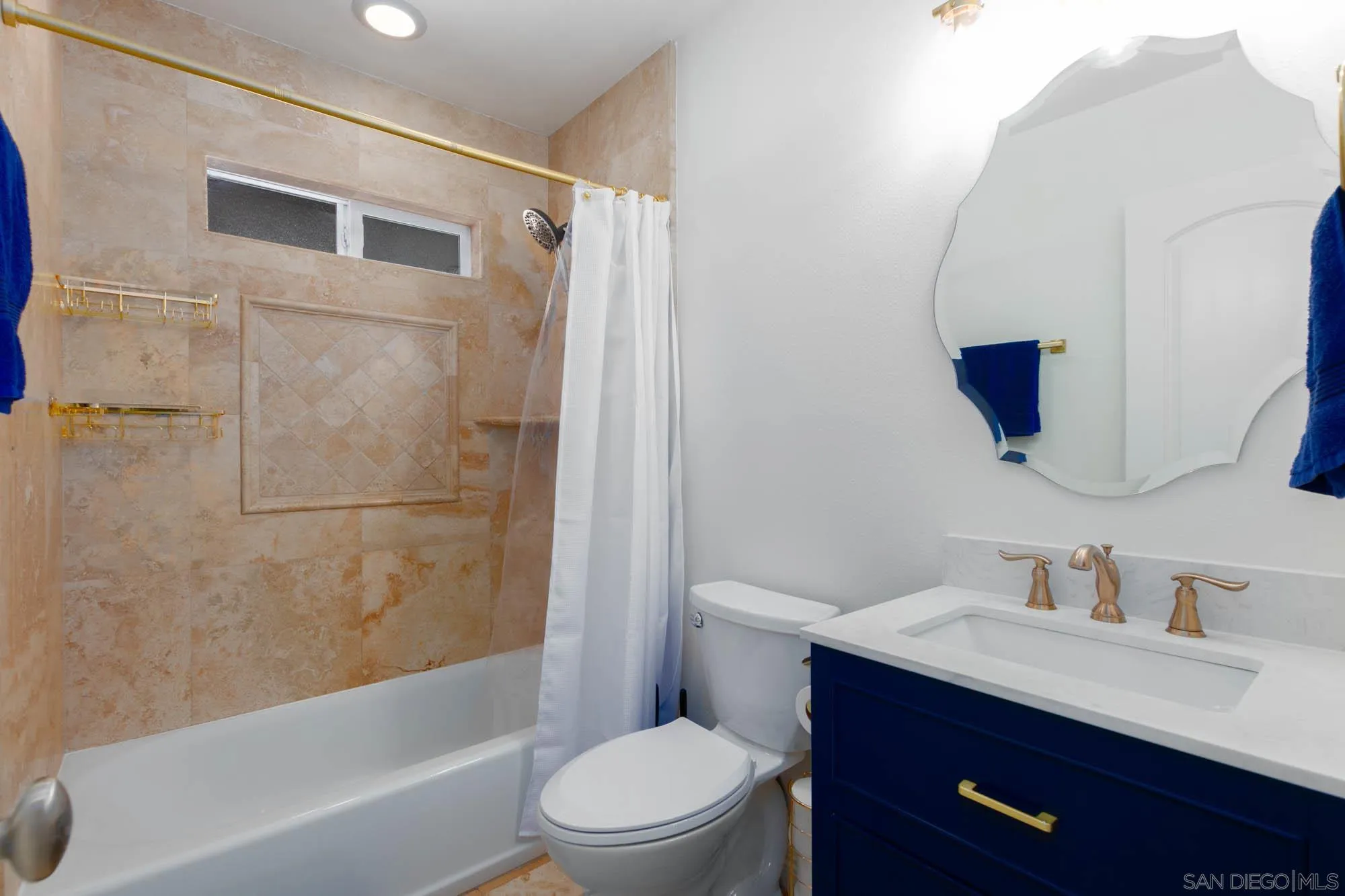 9722 Roe Drive Santee, CA 92071 - Photo 15 of 51