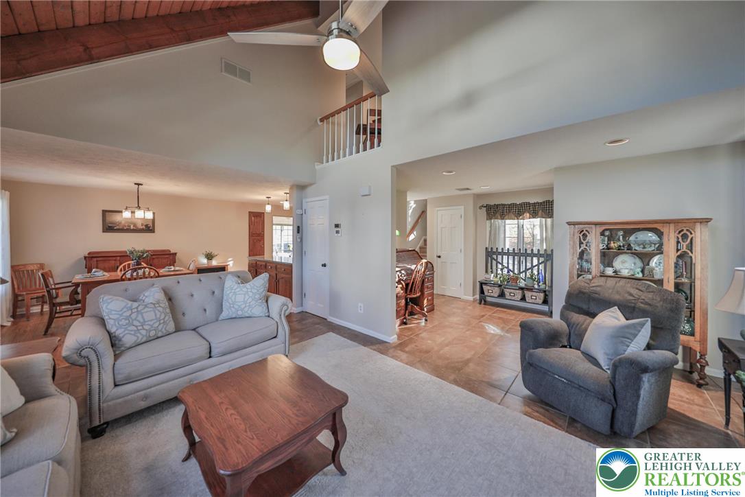 319 West Windsor Road Saylorsburg, PA 18353 - Photo 20 of 55