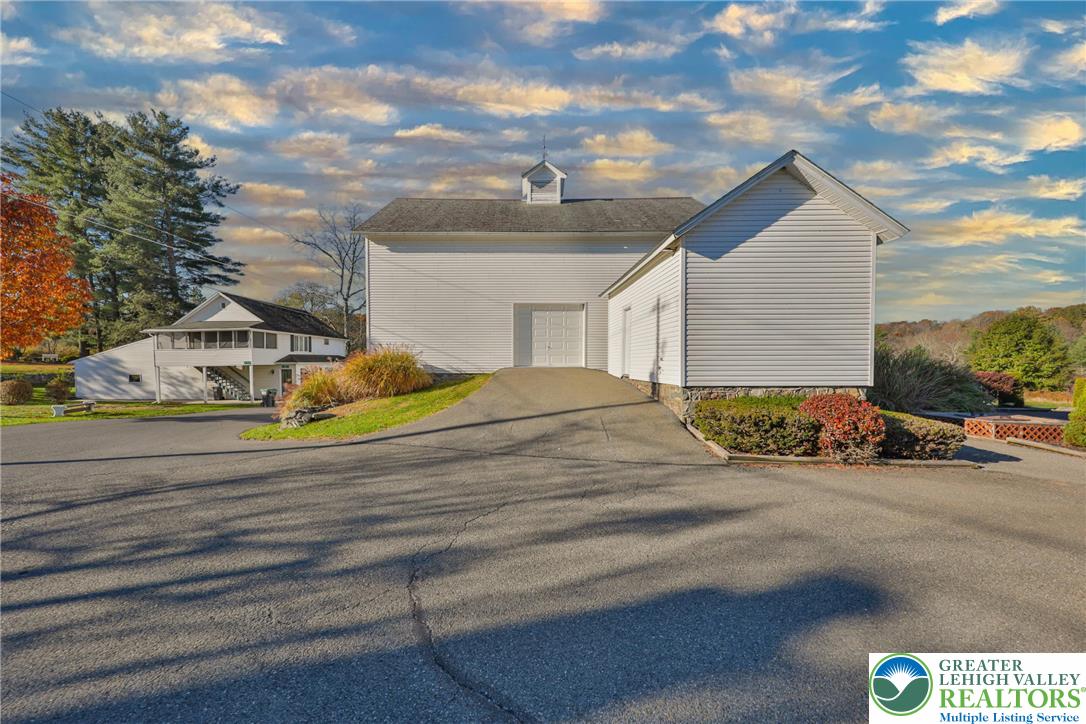 319 West Windsor Road Saylorsburg, PA 18353 - Photo 52 of 55