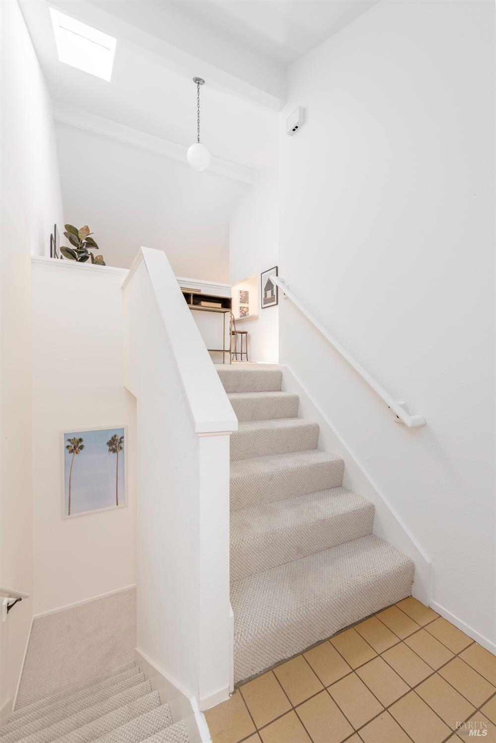 968 Arlene Way Novato, CA 94947 - Photo 4 of 32 a view of entryway and hall