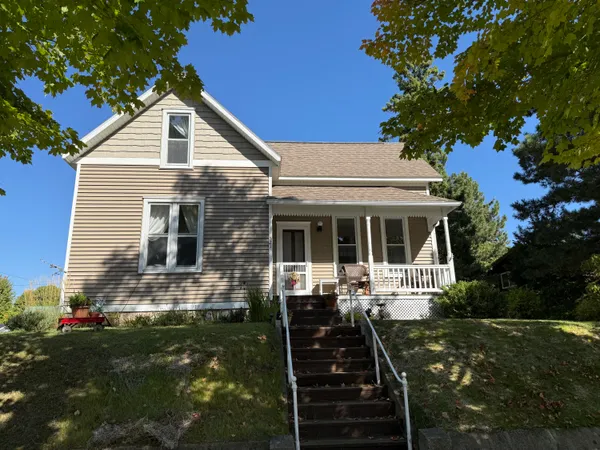 521 Center Street, Kewaunee, WI 54216