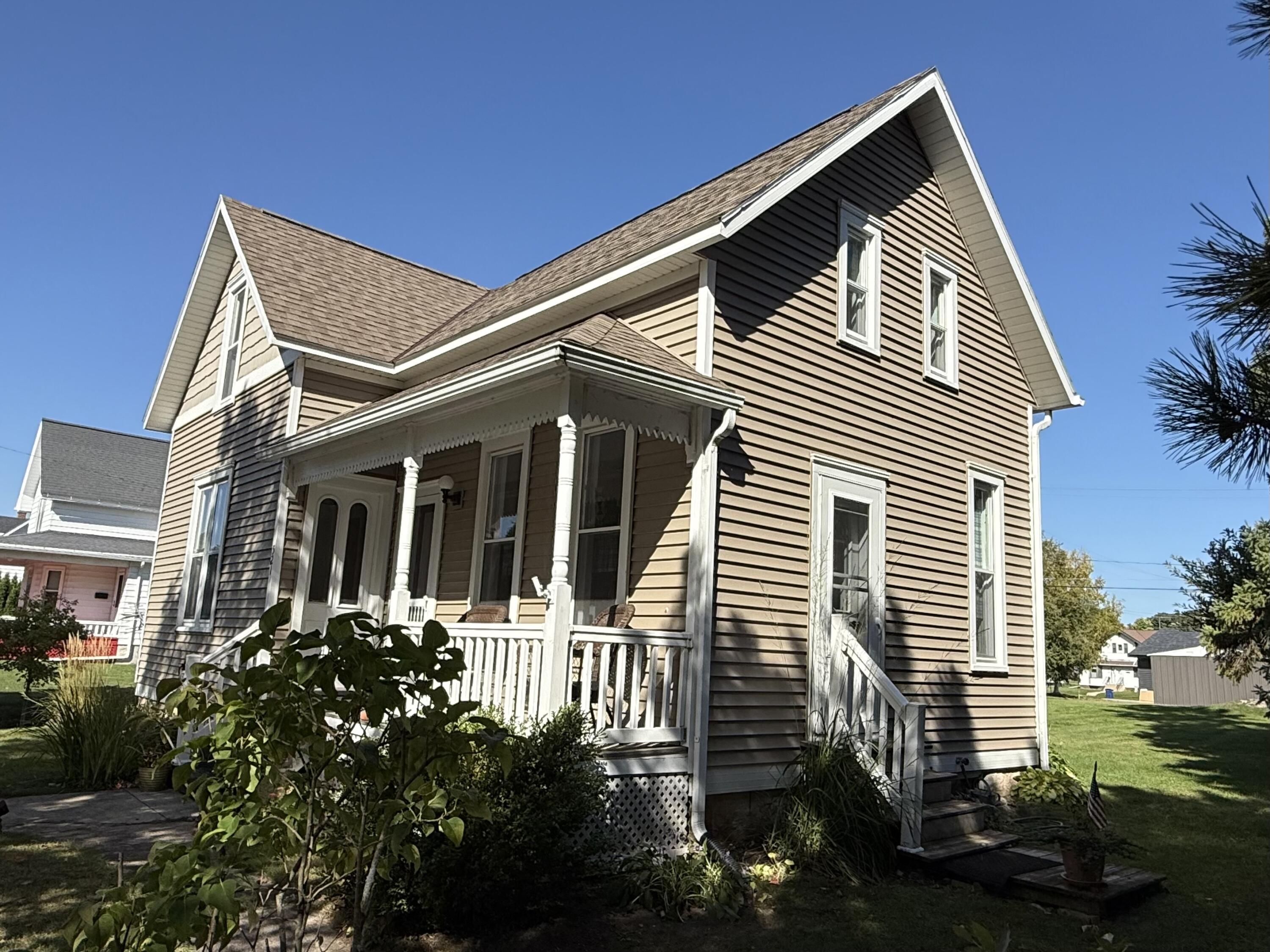 521 Center Street Kewaunee, WI 54216 - Photo 22 of 28 IMG_9469