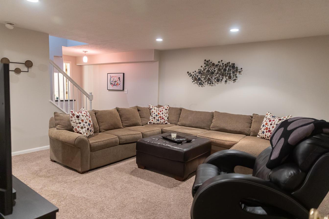 392 Sycamore Ridge Way Columbus, OH 43230 - Photo 39 of 55