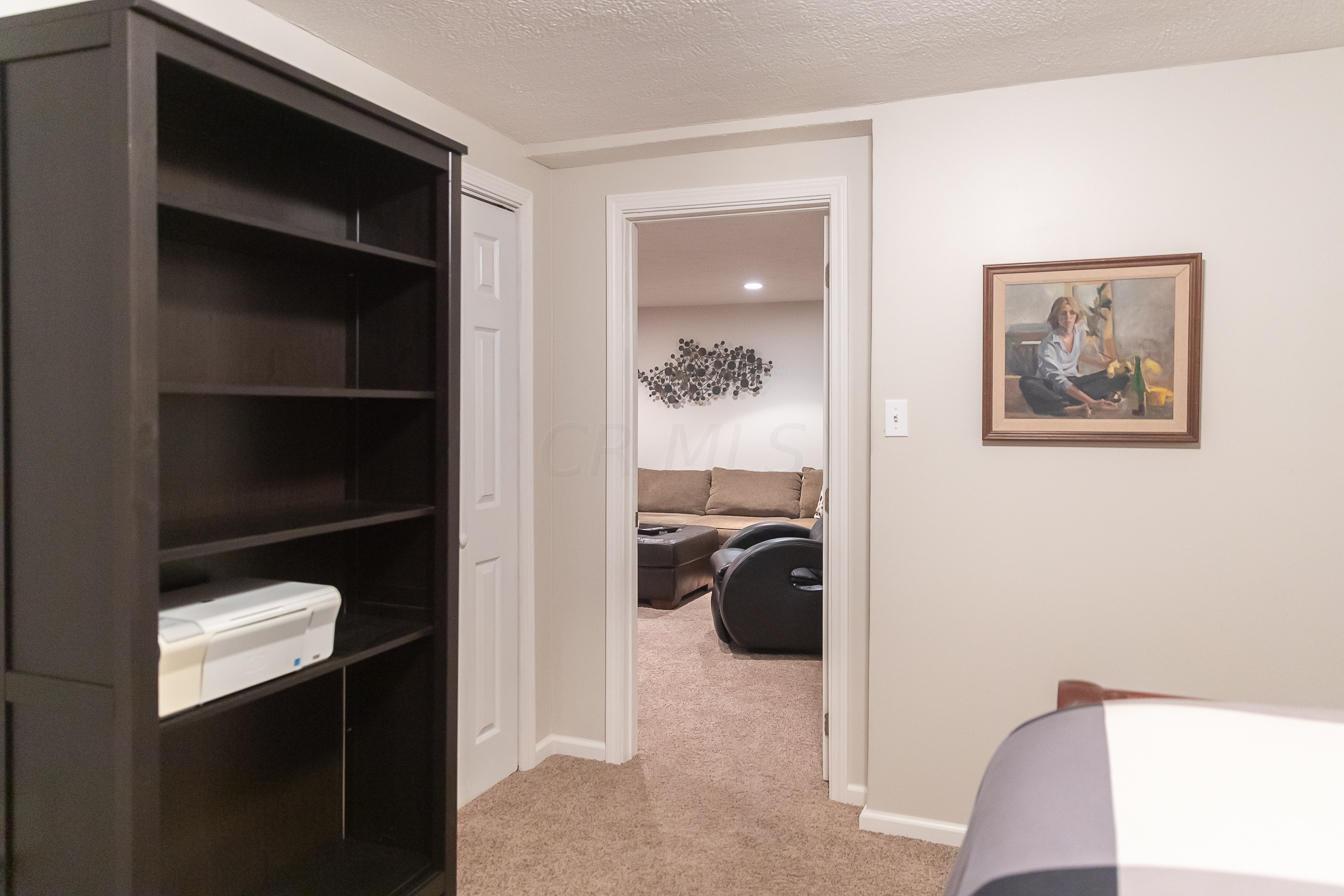 392 Sycamore Ridge Way Columbus, OH 43230 - Photo 42 of 55