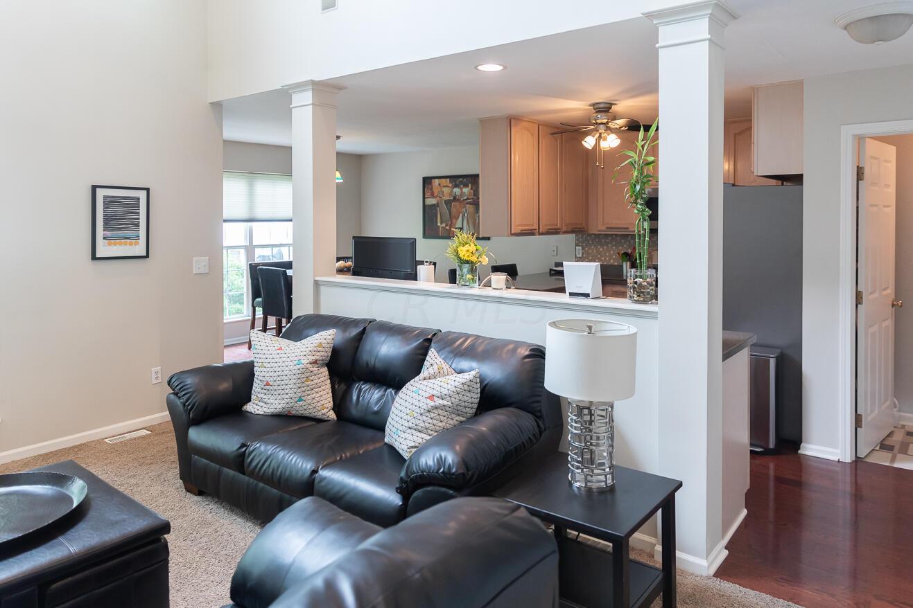 392 Sycamore Ridge Way Columbus, OH 43230 - Photo 5 of 55