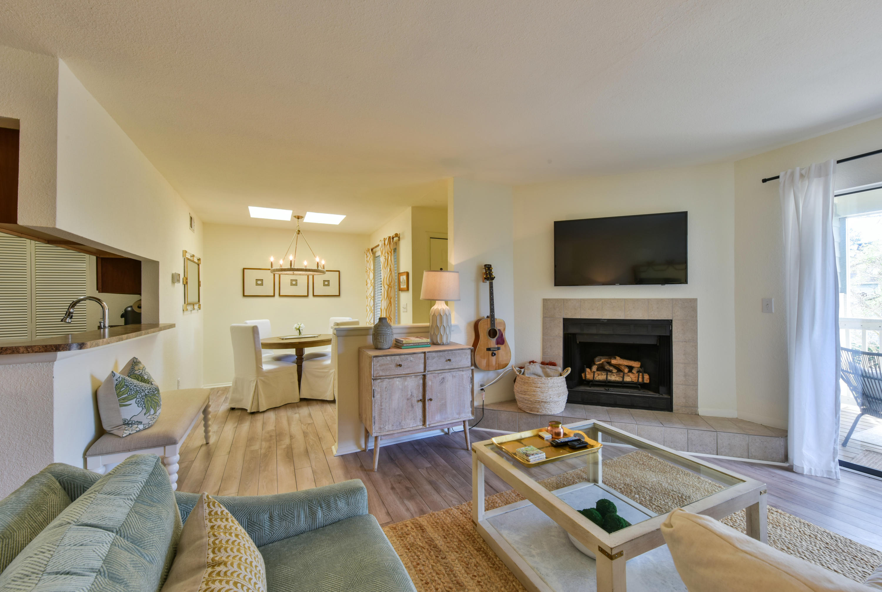 1481 Center Street, Unit 1303 Mount Pleasant, SC 29464 - Photo 2 of 20 Living room with fireplace