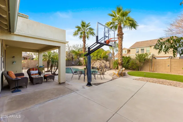 $765,000 | 3158 East Turnberry Drive, Gilbert, AZ 85298