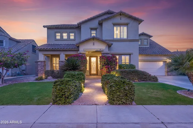 $765,000 | 3158 East Turnberry Drive, Gilbert, AZ 85298