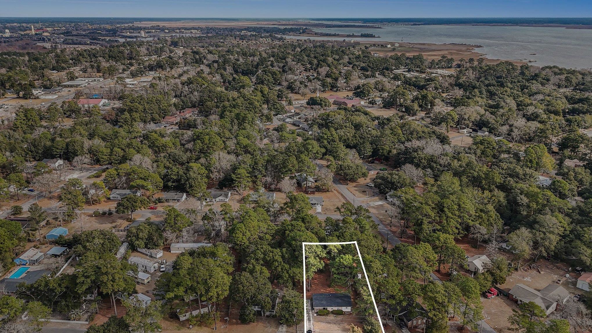 916 Brinkley Street Georgetown, SC 29440 - Photo 33 of 39 View of property location with property boundaries highlighted and nearby suburban area