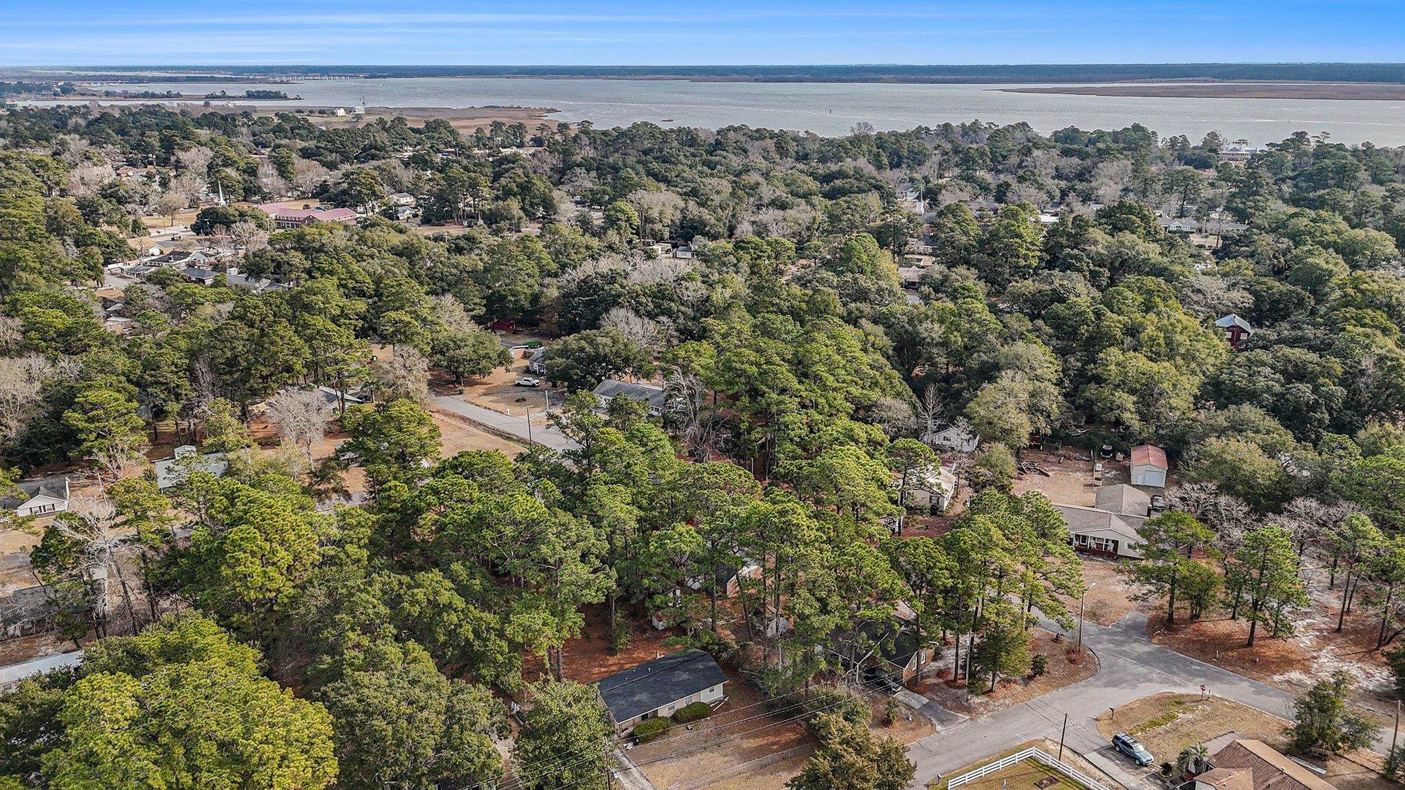 916 Brinkley Street Georgetown, SC 29440 - Photo 35 of 39 View of property location featuring a nearby body of water