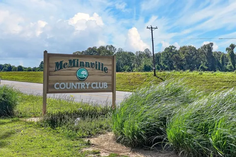 $1,179,000 | 28 Lakeland Drive, McMinnville, TN 37110