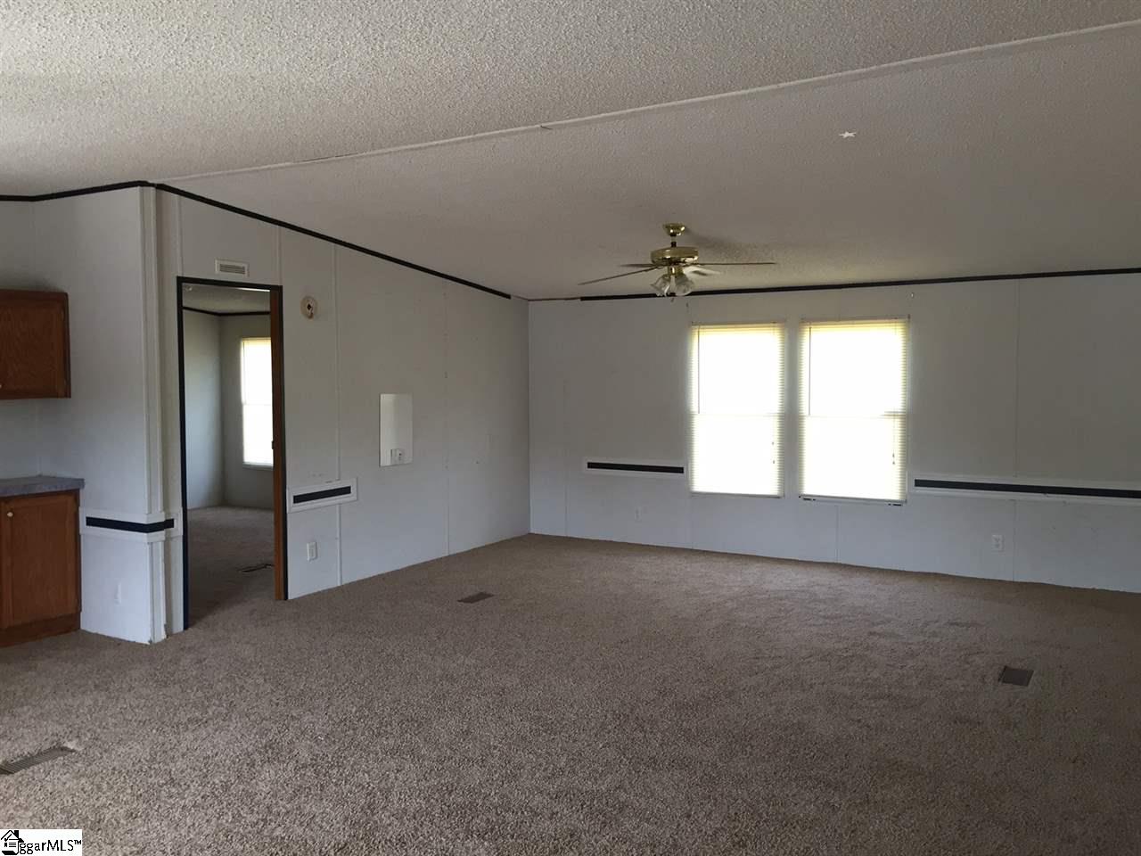 309 Thacker Court Inman, SC 29349 - Photo 8 of 19