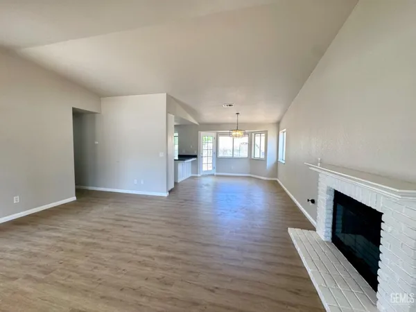 $409,900 | Undisclosed Address, Tehachapi, CA 93561