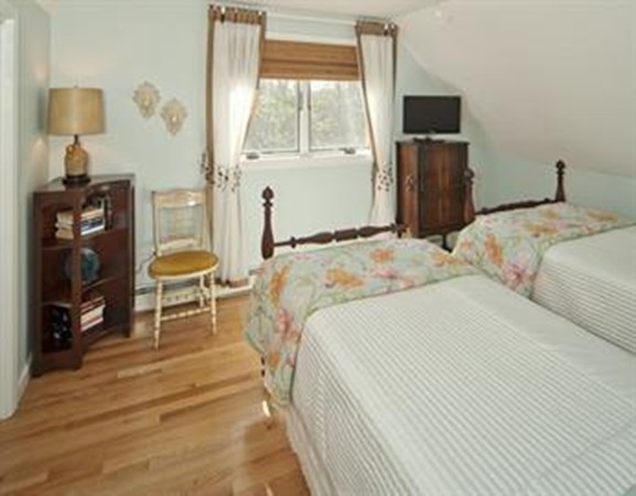 46 R Center Hill Road Plymouth, MA 02360 - Photo 17 of 30 Gallery Image 17