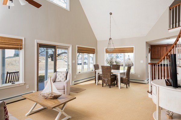 46 R Center Hill Road Plymouth, MA 02360 - Photo 6 of 30 Gallery Image 6