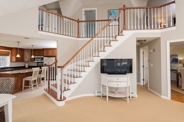 46 R Center Hill Road Plymouth, MA 02360 - Photo 9 of 30 Gallery Image 9