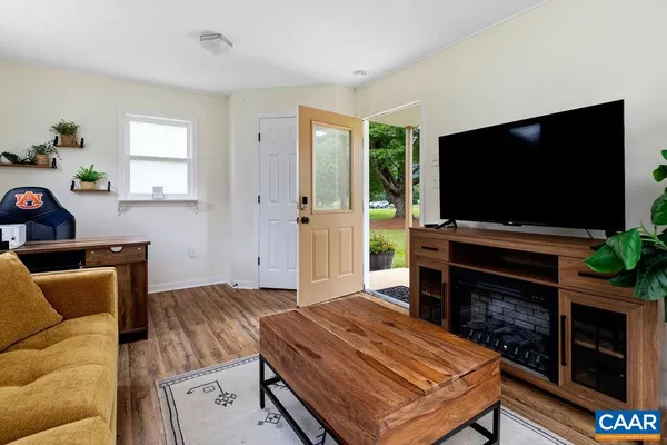 $415,000 | 954 Beech Grove Road, Roseland, VA 22967