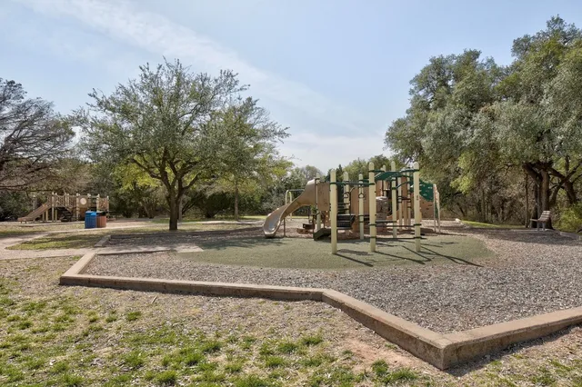 $425,000 | 11002 Watchful Fox Drive, Austin, TX 78748